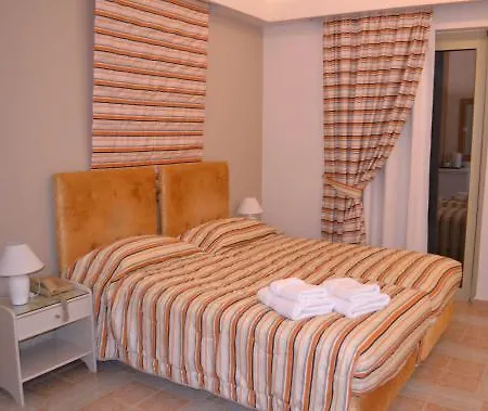 Aparthotel Saga 3*