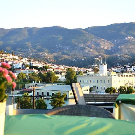 Aparthotel Saga Poros Town