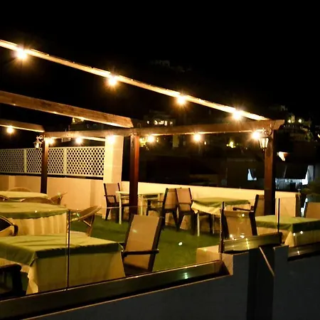 Aparthotel Saga 3*